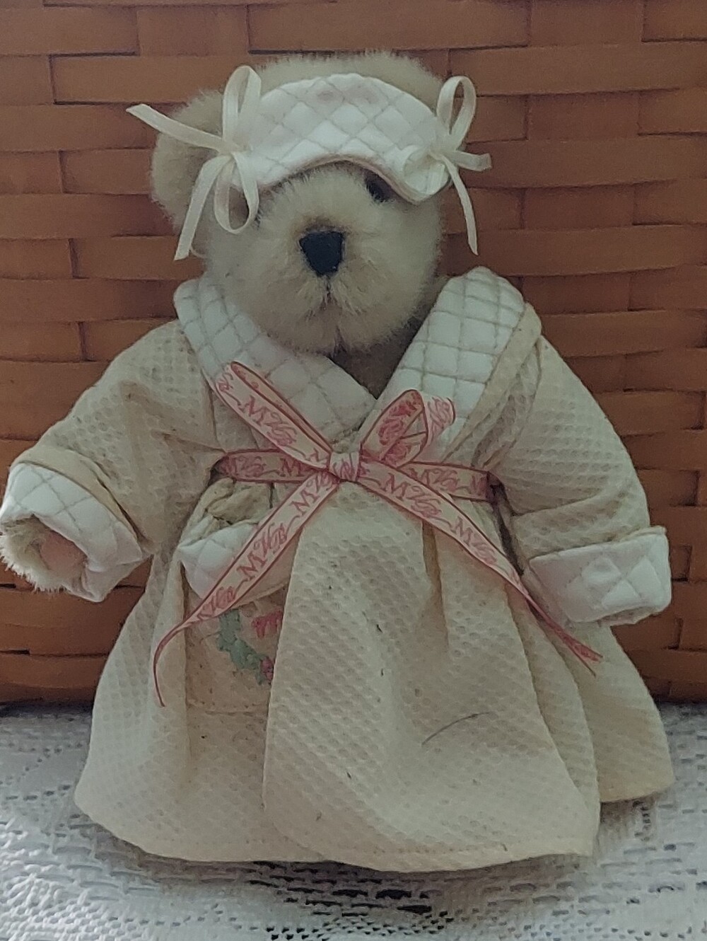 Muffy Vanderbear "Beauty is Only Fur Deep"